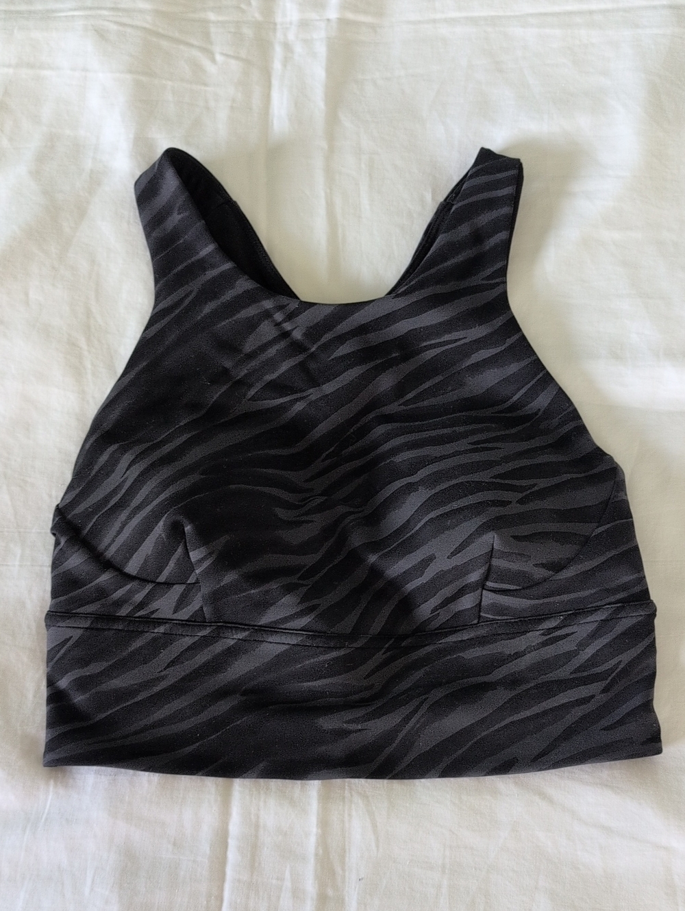 Lululemon Tiger Camo Wunder Train Longline Medium Support Bra -- Size 4